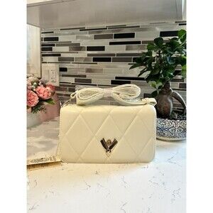 Valentino Orlandi White Diamond Gold Tone Hardware Quilted Crossover Handbag
